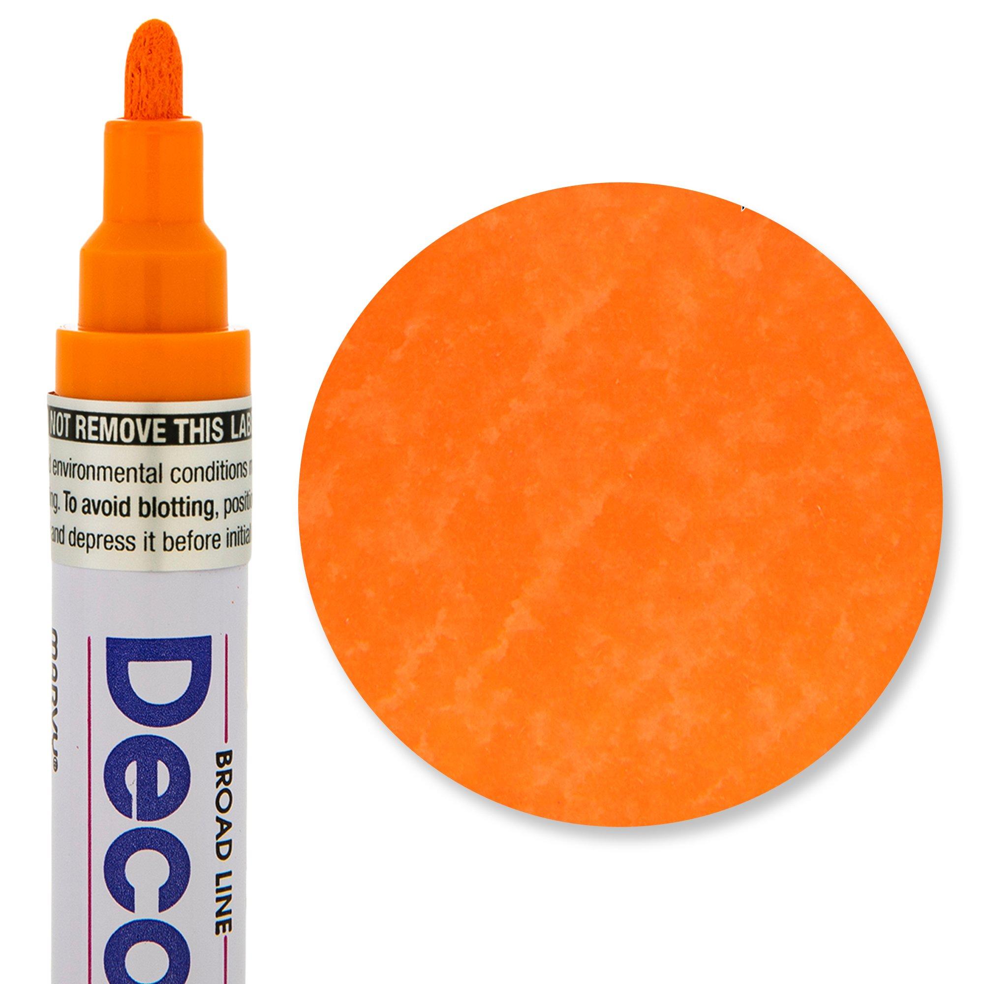 DecoColor Broad Tip Paint Marker Black